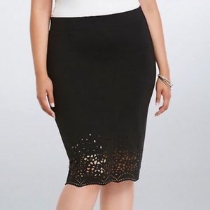 TORRID LASER CUT PENCIL SKIRT 3